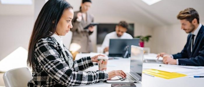 operation manager duties and responsibilities pdf